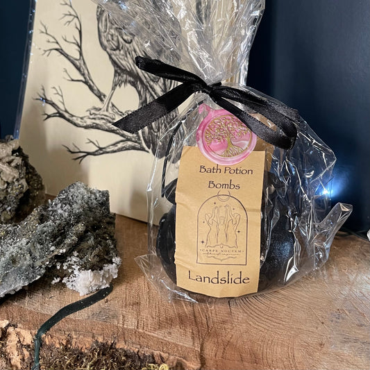 Landslide Bath Bomb | Witchy Scented Bath Fizz | Stevie Nicks